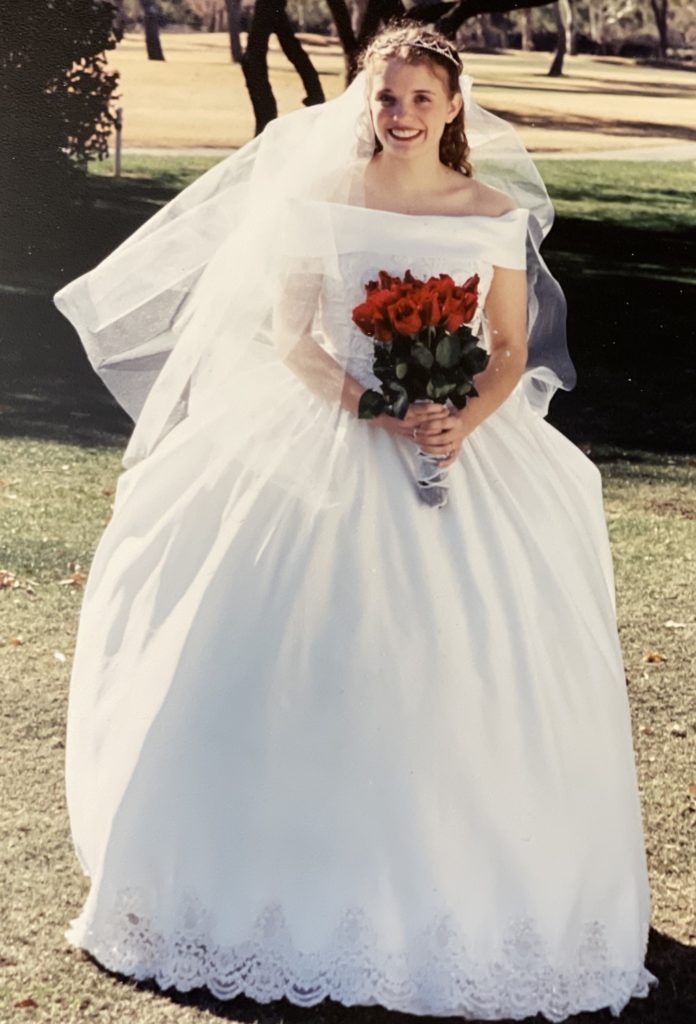 A Story About My Wedding Dress 4